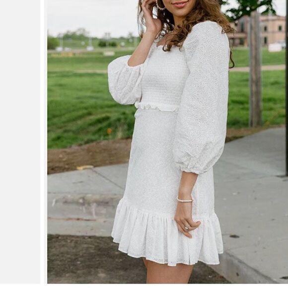 Denise Dress in Off White
Veronica Beard - Picture 7 of 9